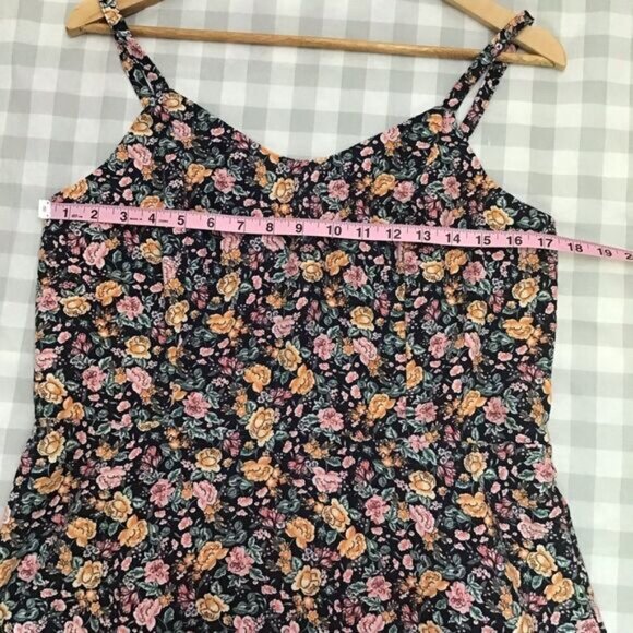 Linen blend 56% 𝅺Old Navy babydoll sun dress liberty floral flowers Smock Large - Picture 7 of 8